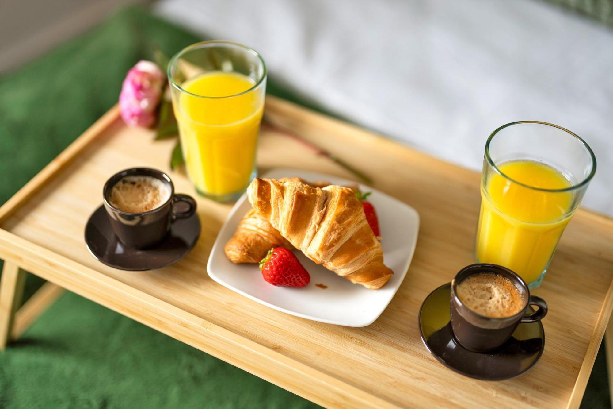 Private 2bed-parking-sleeps5-by Fabaccommodation Casa vacanze *