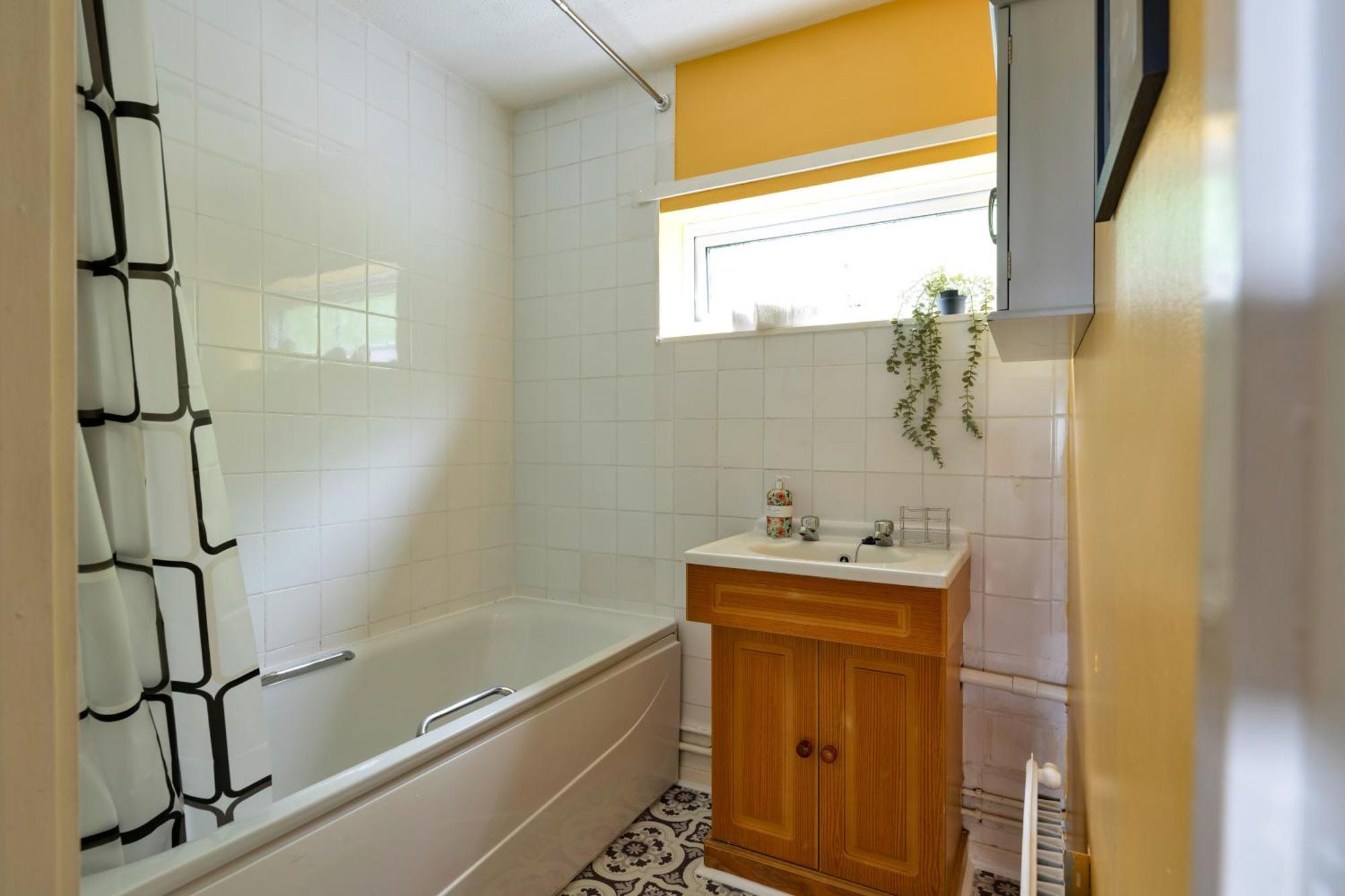 Private 2bed-parking-sleeps5-by Fabaccommodation *